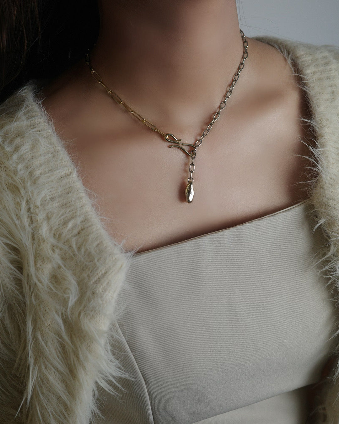 drop necklace