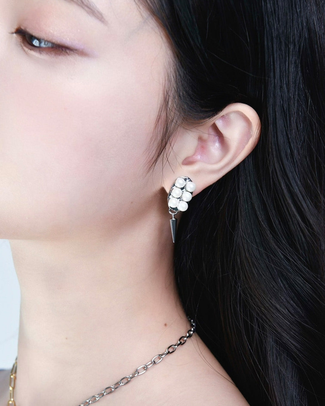 toge earrings