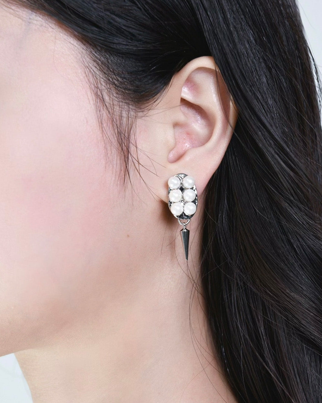 toge earrings